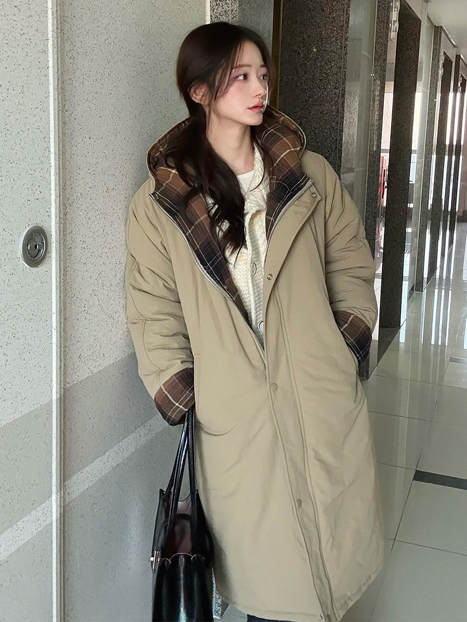 [Influencer pick] [7th reorder] Check hooded long padding_2 Colors