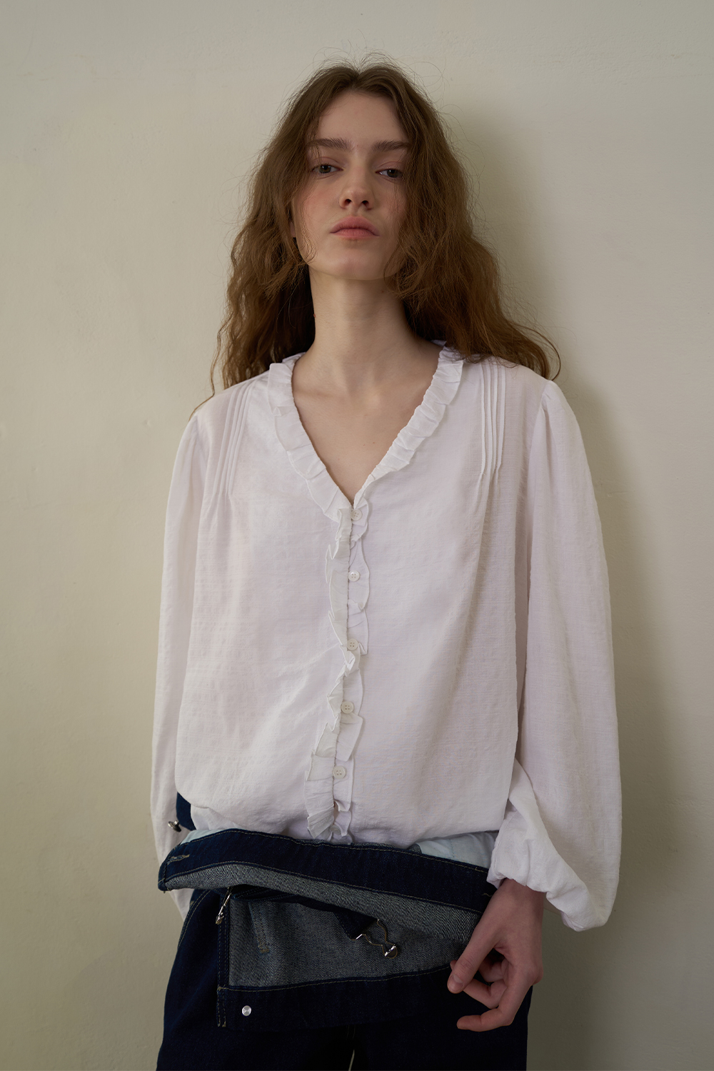 Ruffle shirring blouse_ivory