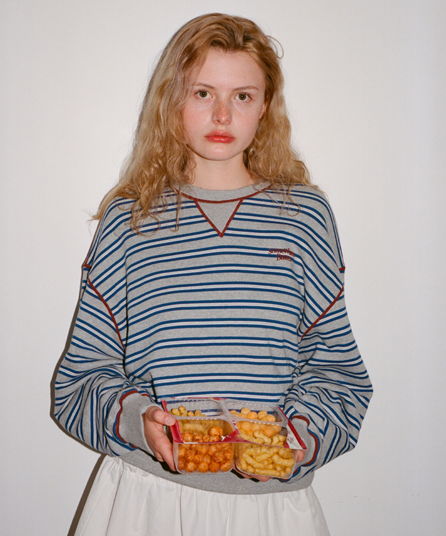 [予約商品] Small Wave Logo Stripe Sweatshirt - Grey