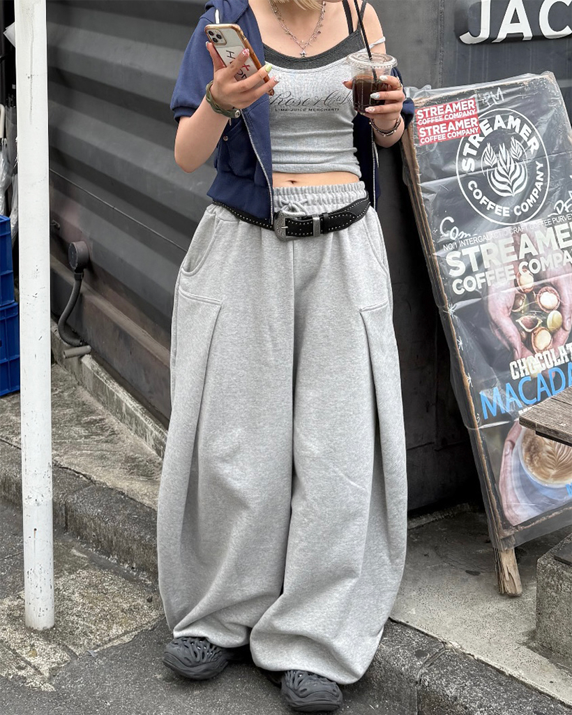 しぇっぱん様。オーダー分。 BANANA REPUBLIC チノパン FACTORY STORE 日本限定 コアテンプ