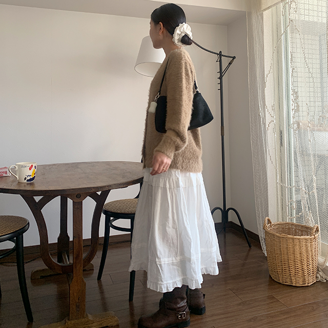 アイボリー フリル付き ロングスカート セット フリルロングスカート | ファッション通販サイト NUGU