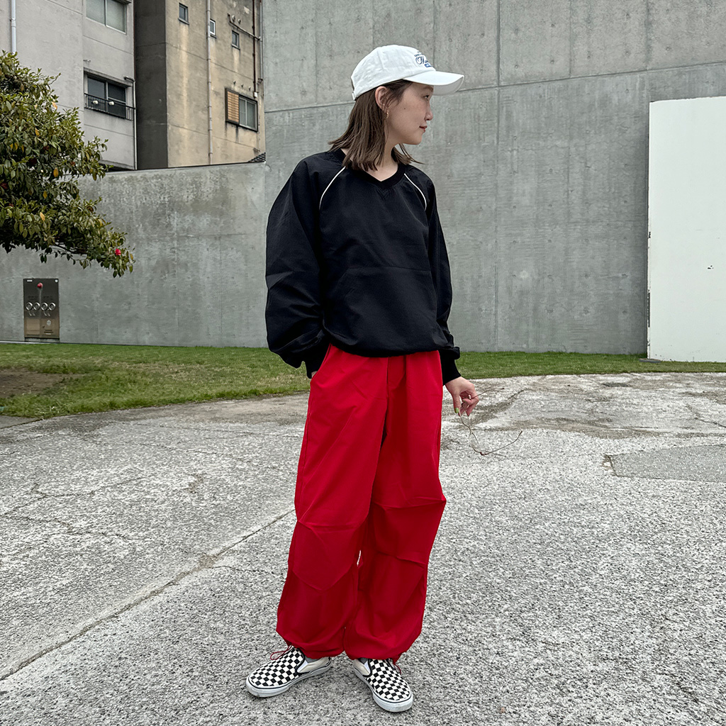 F226ナイロンプルオーバー 別注 NFL ナイロンプルオーバー ジャケット アウター ブルー 新品