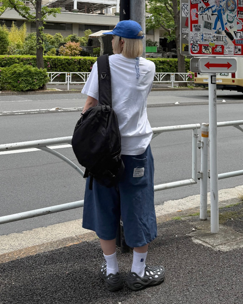 Z130【美品】HARE ボンテージパンツ 2way 黒 薄手 ユニセックス ユニ