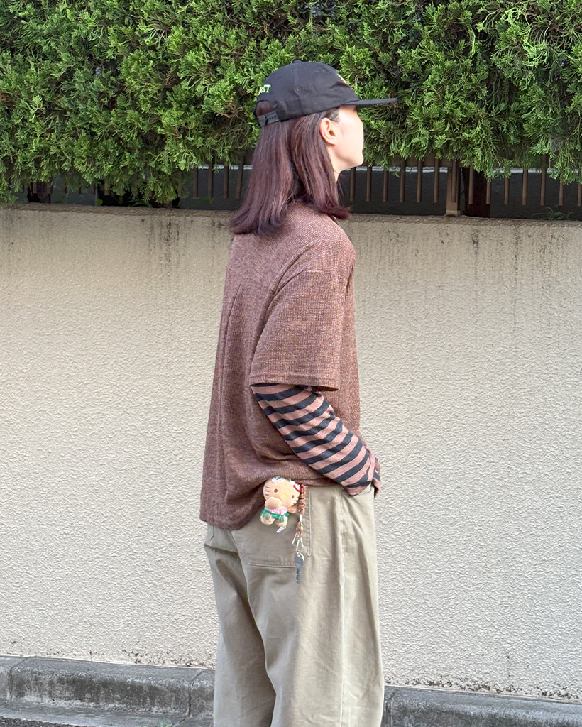 ALO YOGA ダブルカラー ルーズフィット Tシャツ ブラックS ユニセックス)カラーボーダールーズフィットTシャツ
