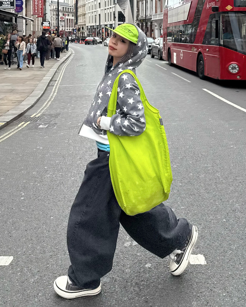 スターパターンクロップドフードジップアップ | ファッション通販