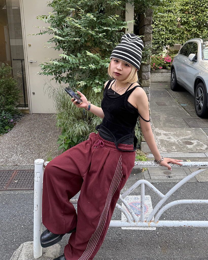 HELLOID ビブパンツ　ユニセックス　M HELLOID ビブパンツ ユニセックス M ウィンタースポーツ
