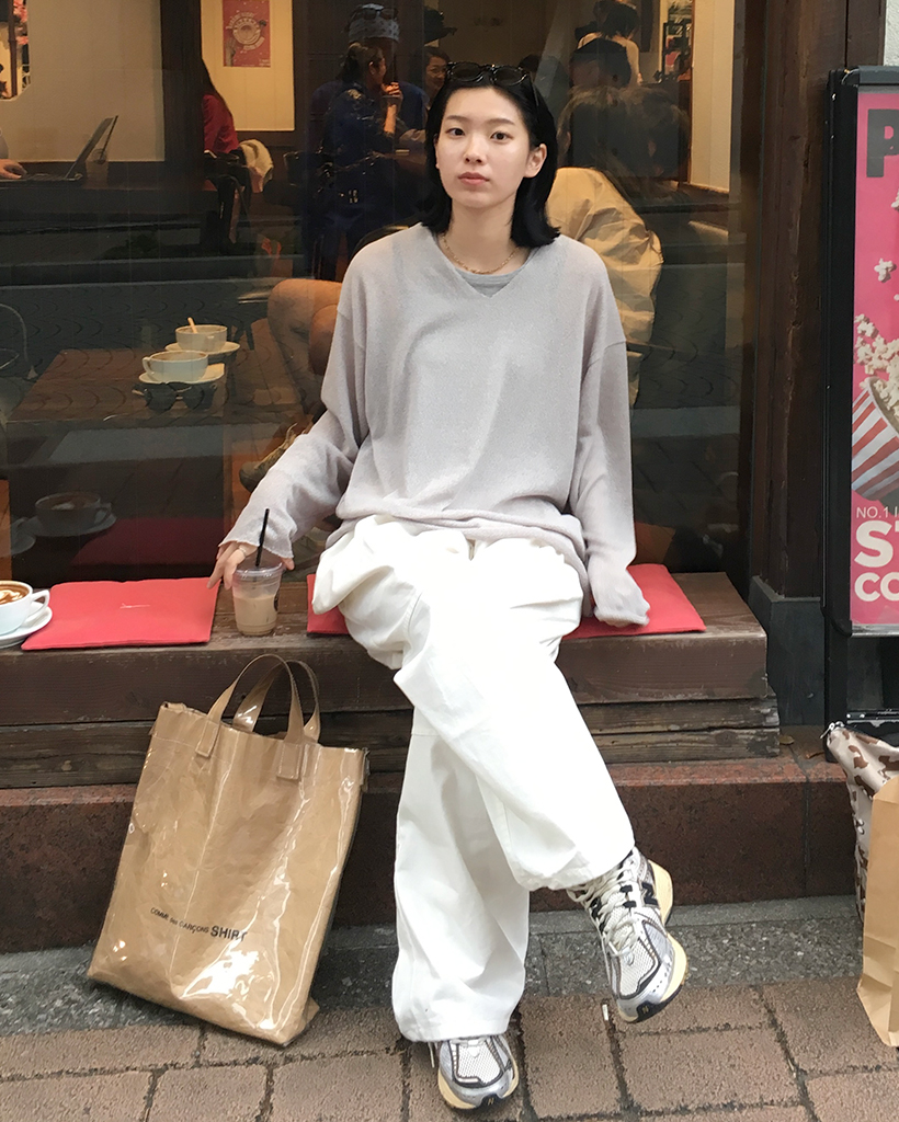 ユニセックス)Vネックシースルーニット | ファッション通販