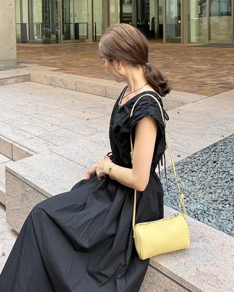 Vネックシャーリングロングワンピース | ファッション通販サイト NUGU