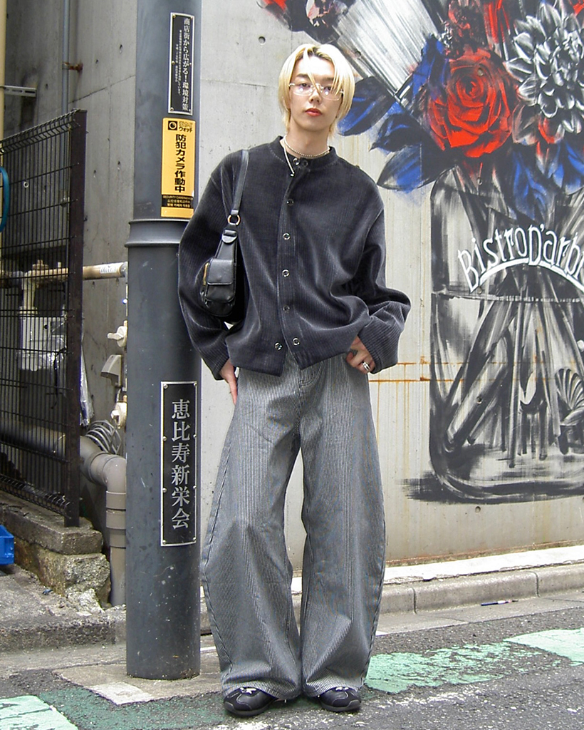 ストライプパターンカーブデニムパンツ | ファッション通販サイト NUGU