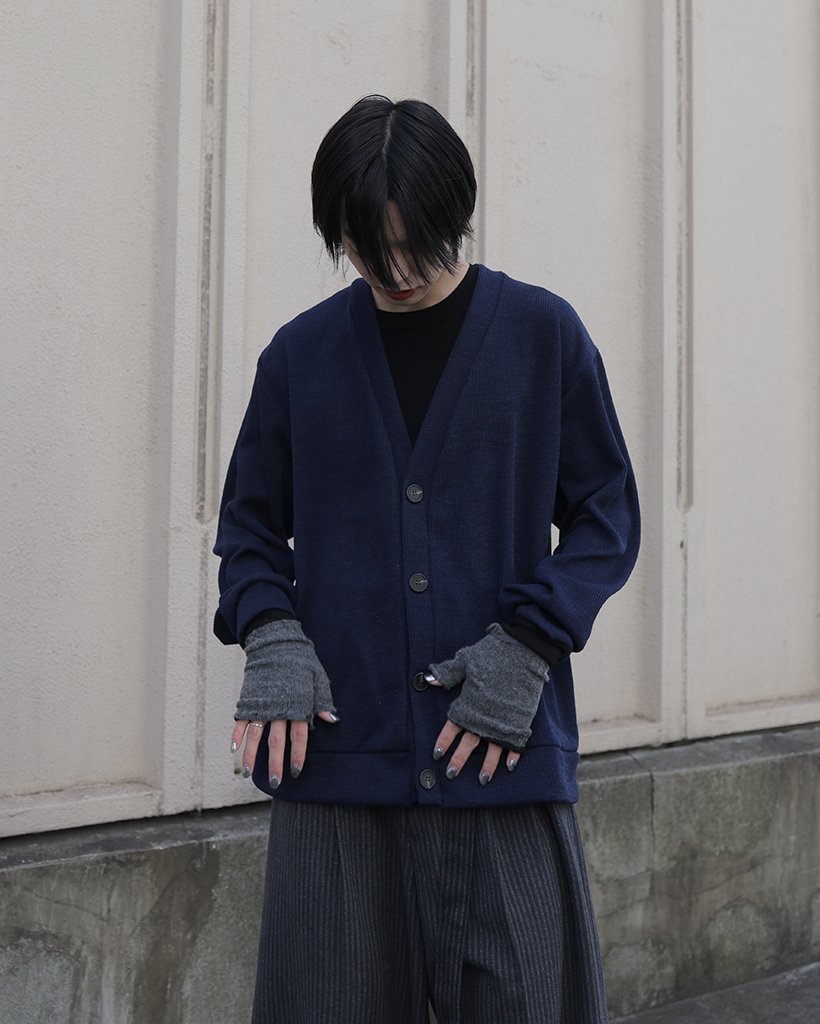 エッセンシャルVネックカーディガン | ファッション通販サイト NUGU