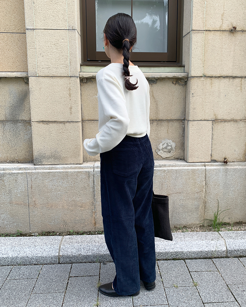 ストレートフィットコーデュロイパンツ | ファッション通販サイト NUGU