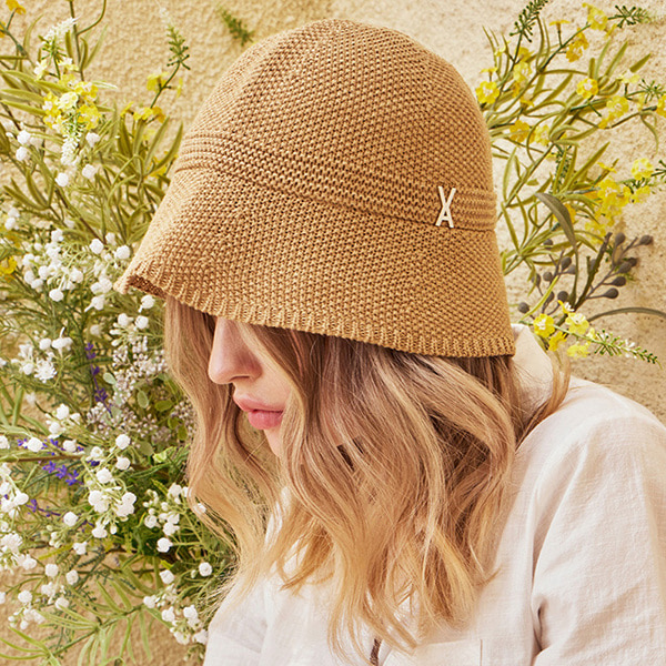 [UC★]Summer Ivory Edge Knit Bucket Hat★BTS着用 Stud logo summer knit bucket hat Beige | ファッション通販