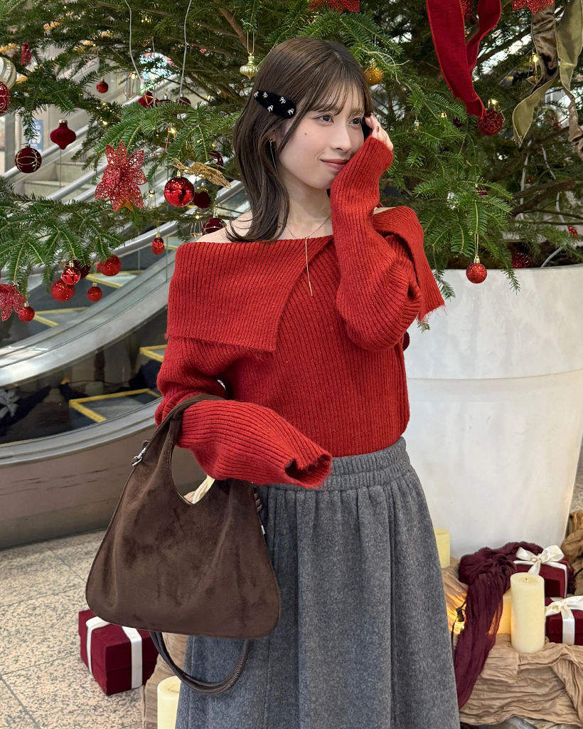 美品パラスパレス 金蘭のニット ドロップショルダー アンバランスショルダーストラップリブニット | ファッション通販