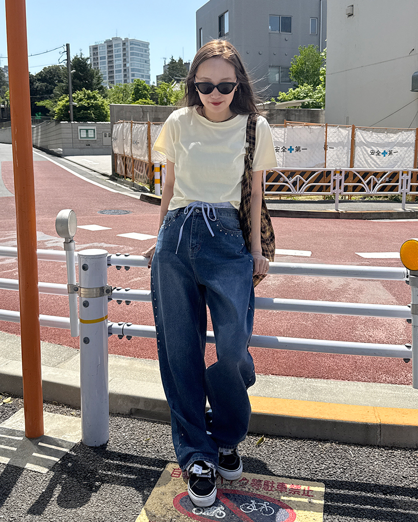スタッドラインデニムパンツ | ファッション通販サイト NUGU