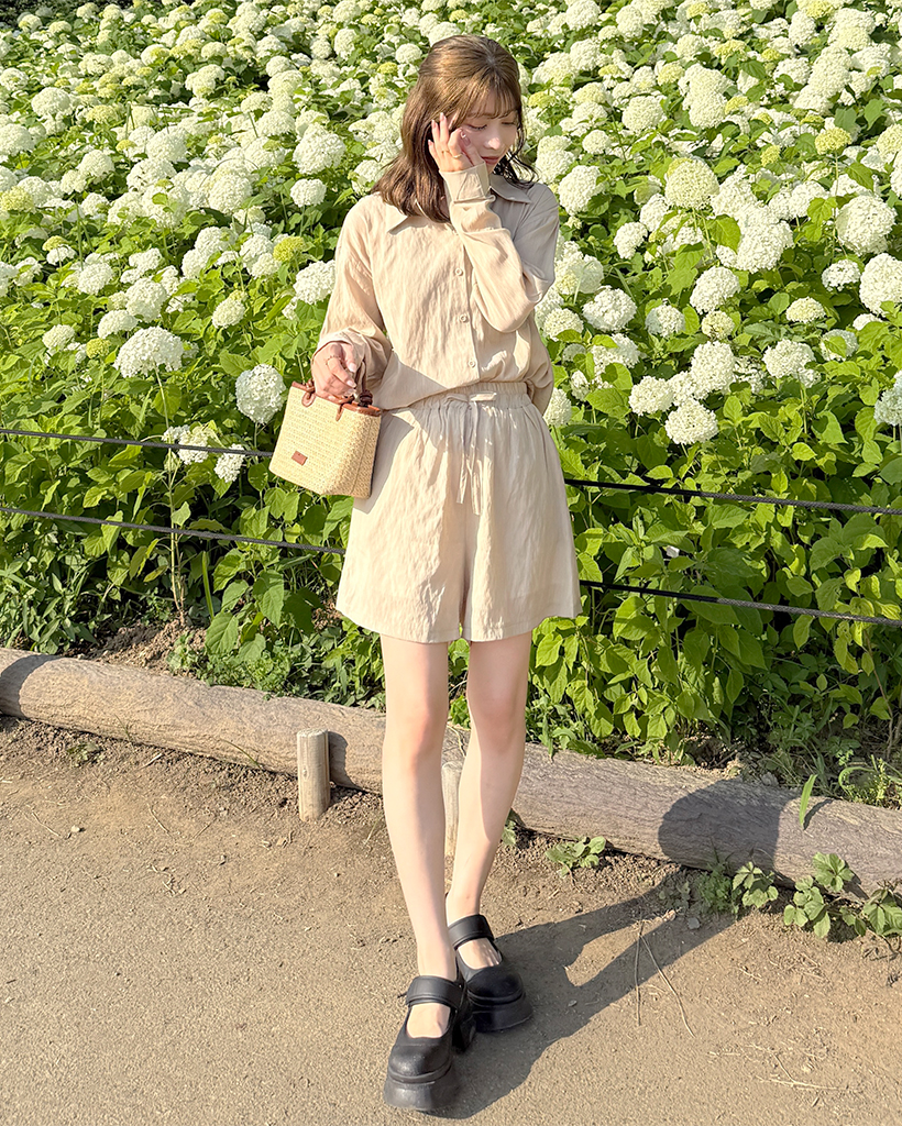 UNBIND STRETCH BUTTON ベージュ ショートパンツシャツセット UNBIND STRETCH BUTTON ベージュ ショートパンツシャツセット UNBIND