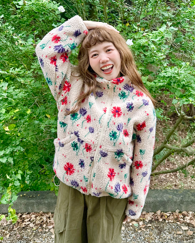 フラワーパターンフリースジャンパー | ファッション通販サイト NUGU