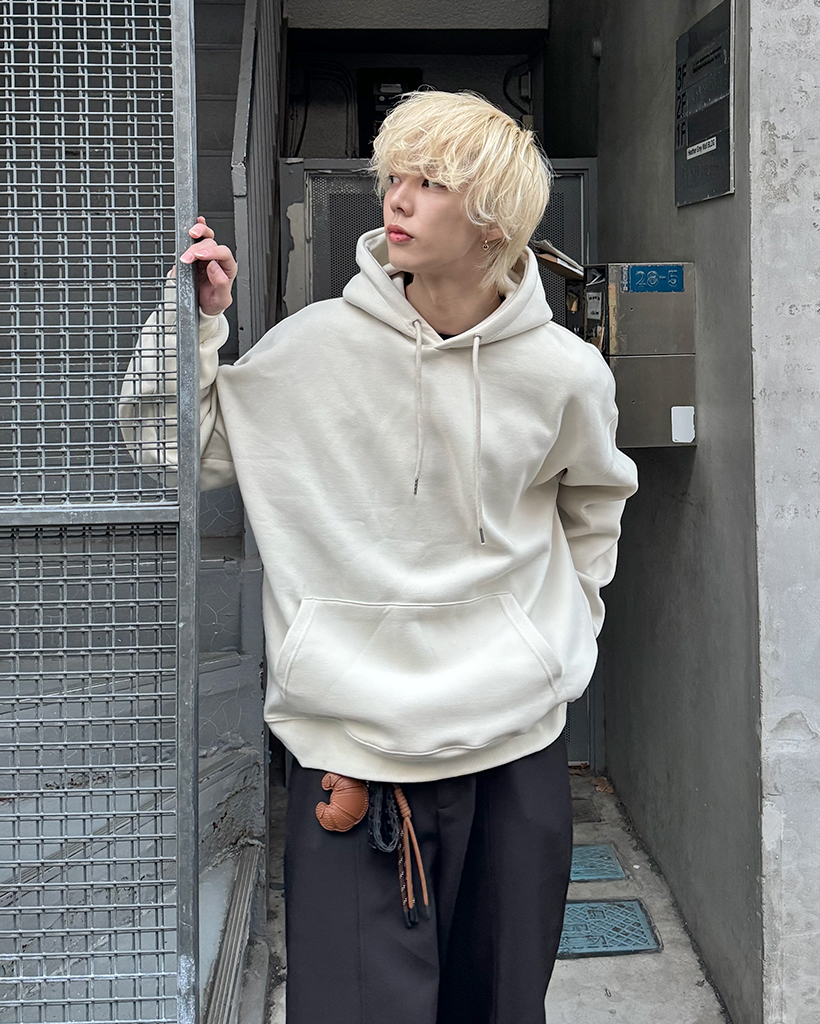 オーバーサイズ無地パーカー