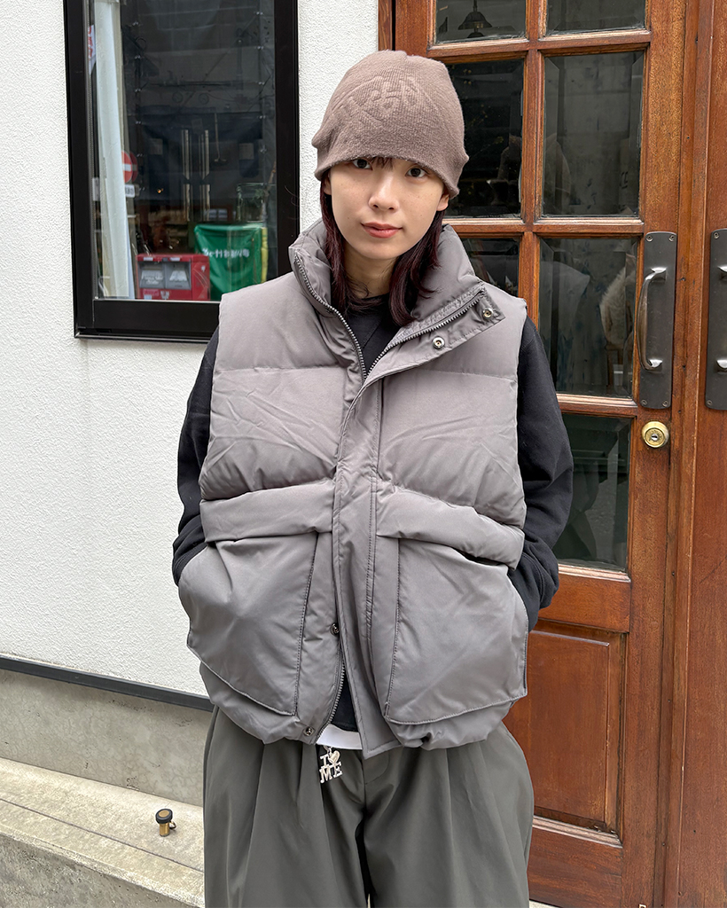 ユニセックス)ビッグポケットオーバーサイズキルティングベスト