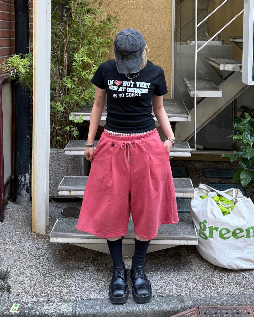 IMレタリングクロップド半袖Tシャツ | ファッション通販サイト NUGU