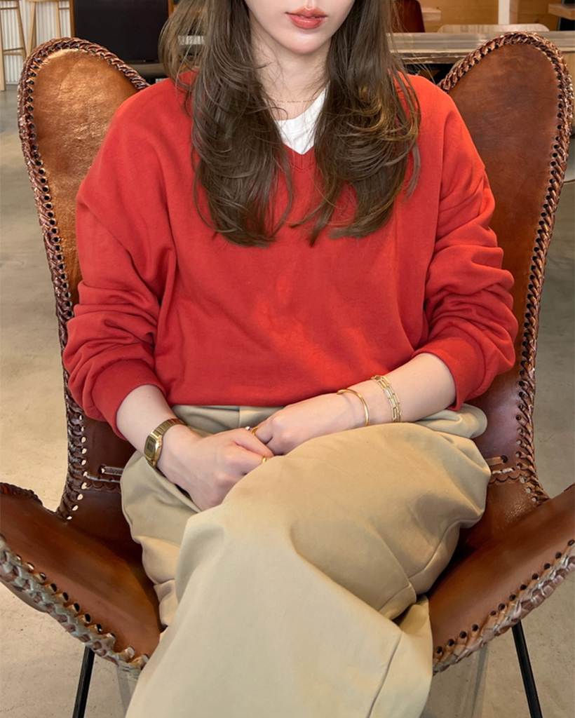 セミクロップドVネックスウェットシャツ | ファッション通販