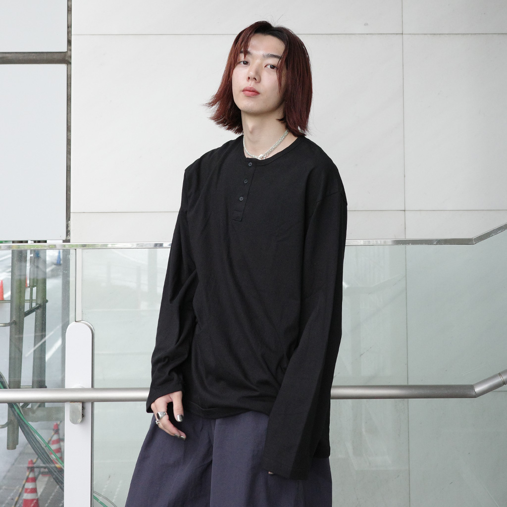ベーシックヘンリーネックロングTシャツ | ファッション通販サイト NUGU