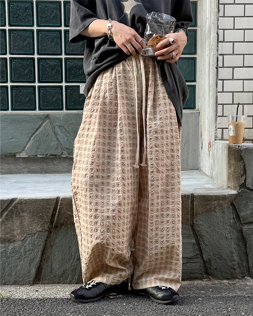 YUNI チェックワイドパンツ yuni（ユニ ）の「チェックワイドパンツ（スラックス）」 - WEAR