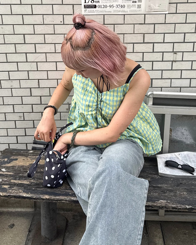 フレンチガーリー ブラウス エピヌ モノトーン y2k チェック 垢抜け パリジェンヌギンガムチェックブラウス｜JENNE(ジェンヌ)公式