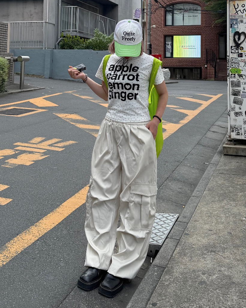 バギーパンツ ユニセックス オーバーサイズ 太め 韓国 お洒落 43641-01.jpg
