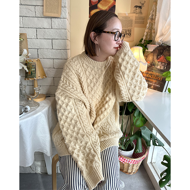 ツイストオーバーサイズニット | ファッション通販サイト NUGU