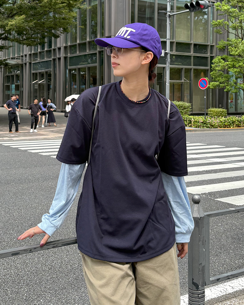 新品未使用リベーレのユニセックスデザインスウェットシャツ CREARE -LINO- シャツ ビックポケット オーバーサイズ ルーズ
