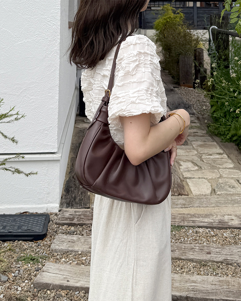 SINDEE - sindee 袖ボリュームブラウス Ada. ブラウス シャツ 袖ボリュームスリーブ シアー レディース