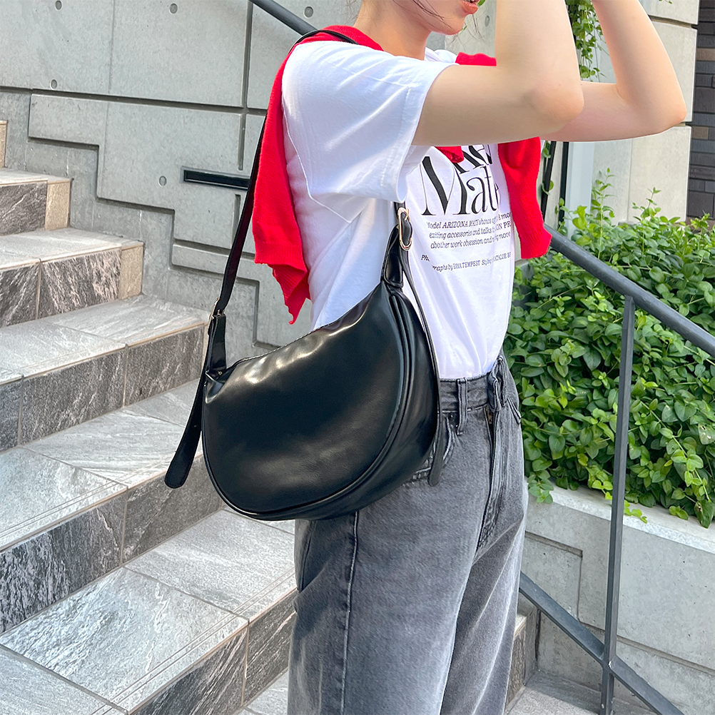 Porter(ポーター) タンカー ショルダーバッグ ハーフムーンバッグ