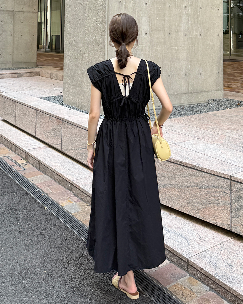 Vネックシャーリングロングワンピース | ファッション通販サイト Vネックシャーリングロングワンピース | ファッション通販サイト