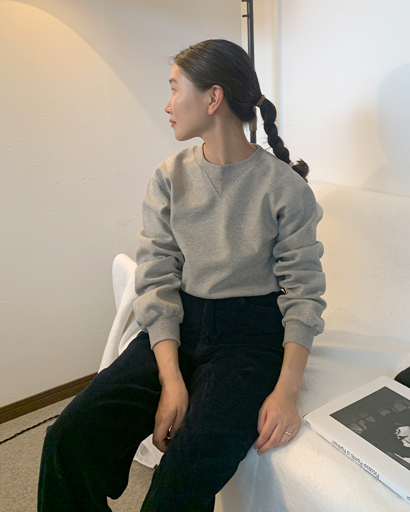 ベーシッククロップドスウェットシャツ | ファッション通販サイト NUGU