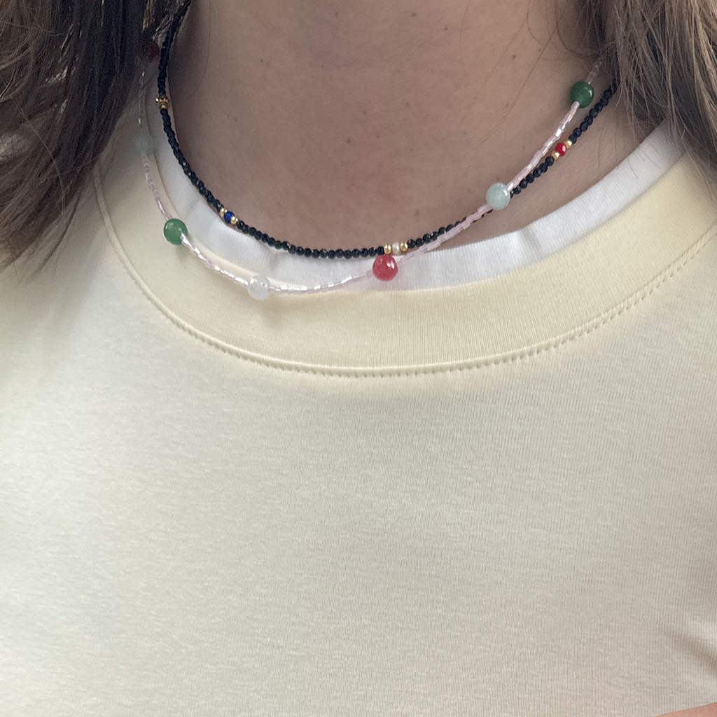 Urban Outfitters☆ 綺麗色ビーズ・レイヤーネックレス カラービーズネックレス | ファッション通販サイト NUGU