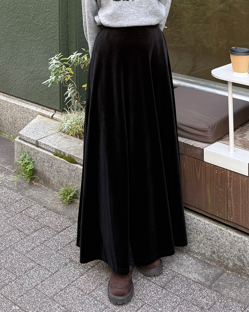 【ラテン】新品　エスカルゴ　ベルベット　スカート黒　b9131 Aラインベルベットロングスカート | ファッション通販サイト NUGU