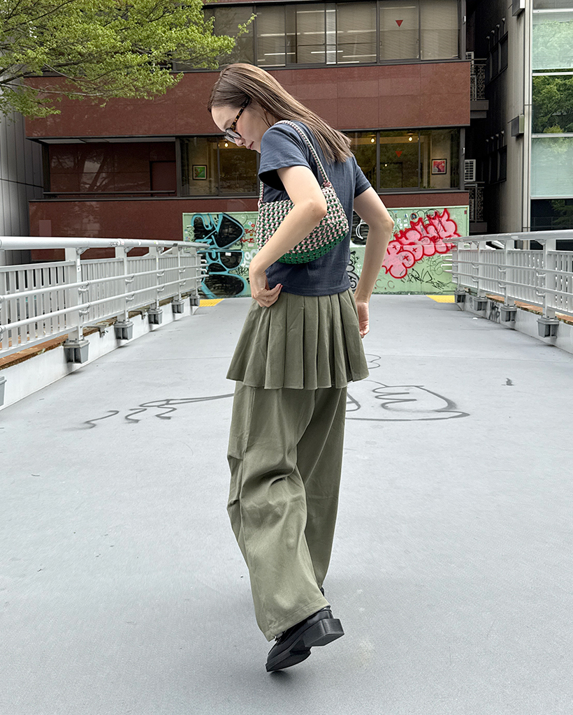PLATS PLATS プリーツワイドパンツ マルチカラー マルチカラーストライプ、プリーツパンツ、イージーパンツ