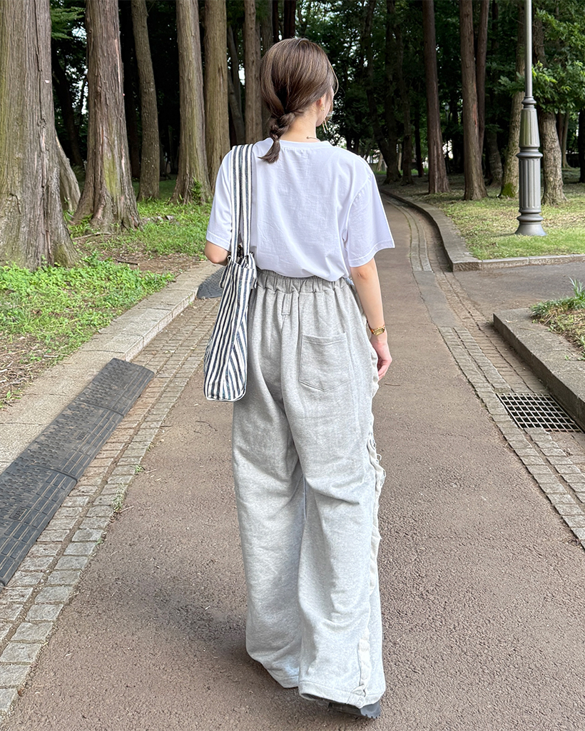 keshi スウェットパンツ 714A9838.jpg?v=1754284290&