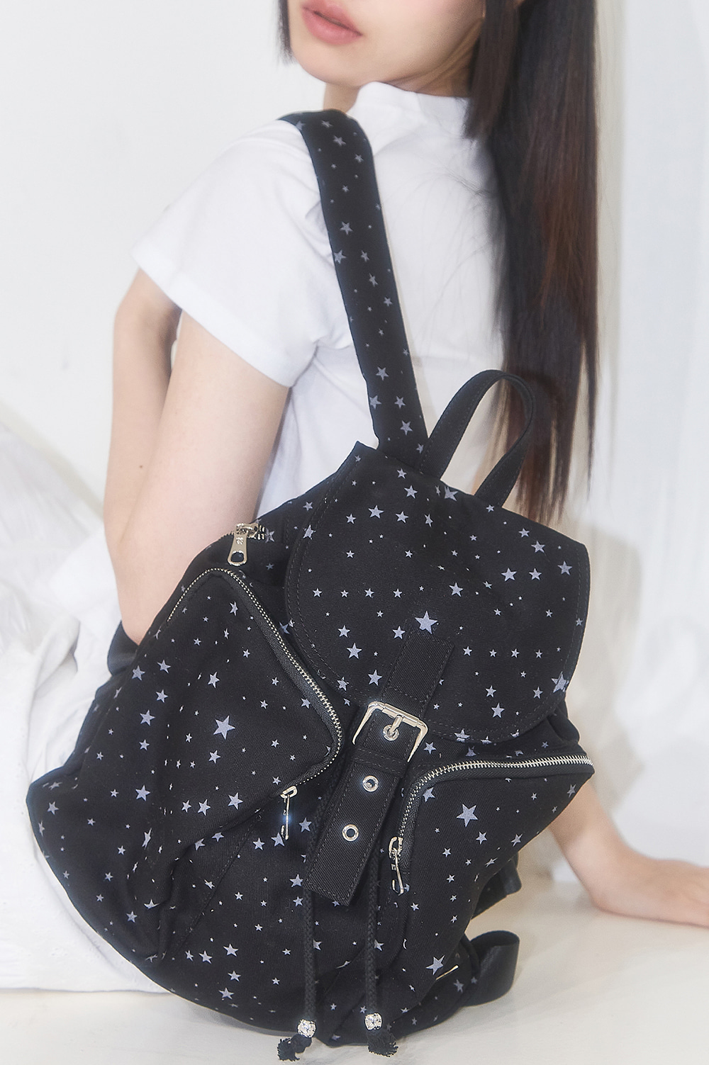 大人気 ドット スターリュック[ILLIGO] PATTERN BUCKLE BACKPACK Pattern Buckle Backpack Star (Black) | ファッション通販