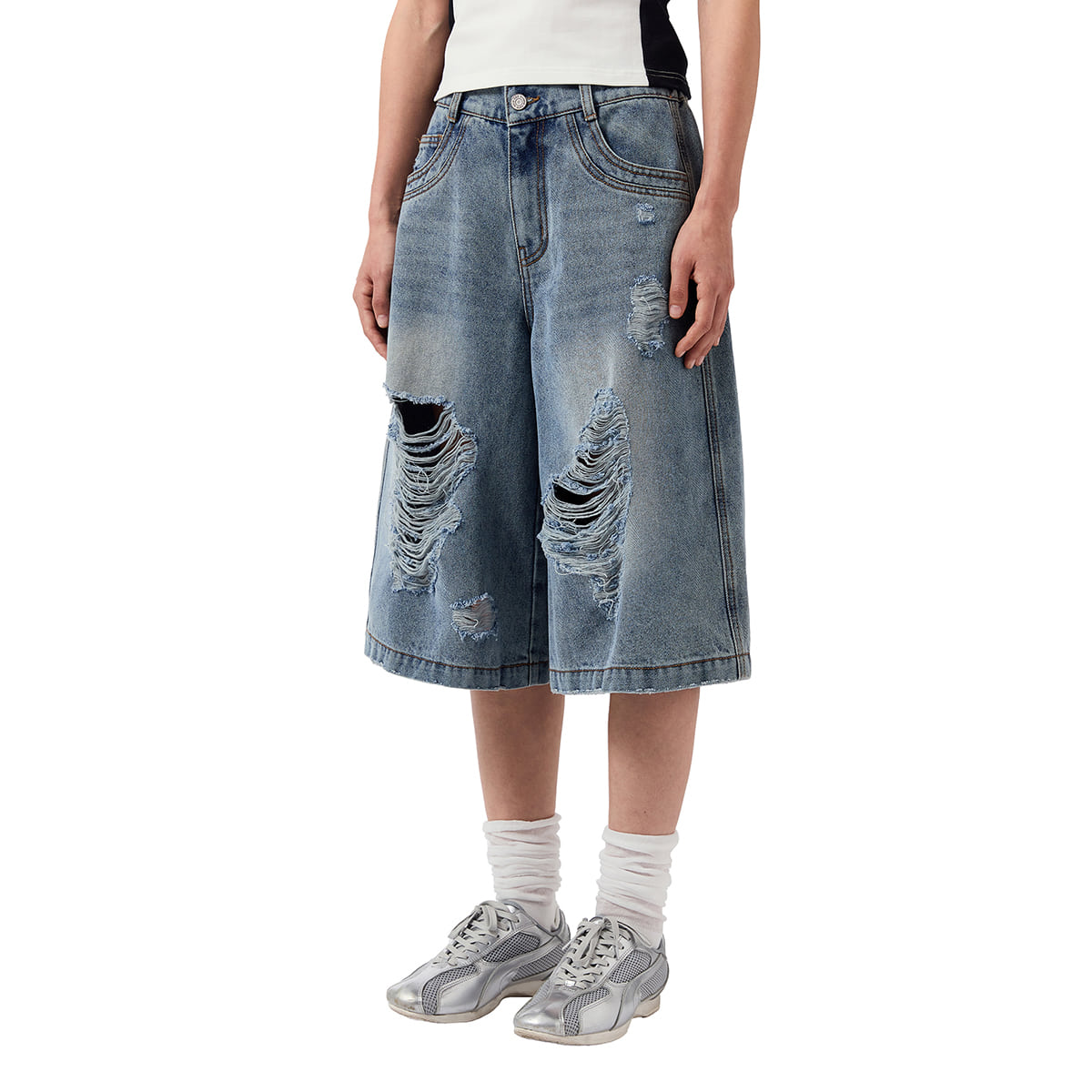 [Influencer pick] Salt Washed Damage Denim Half Pants - LIGHT BLUE