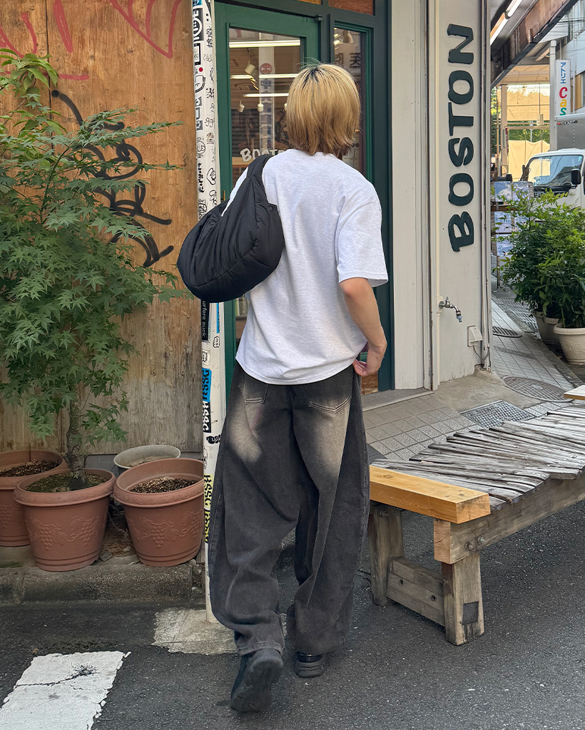 ユニセックス)インテリアプリント半袖Tシャツ | ファッション