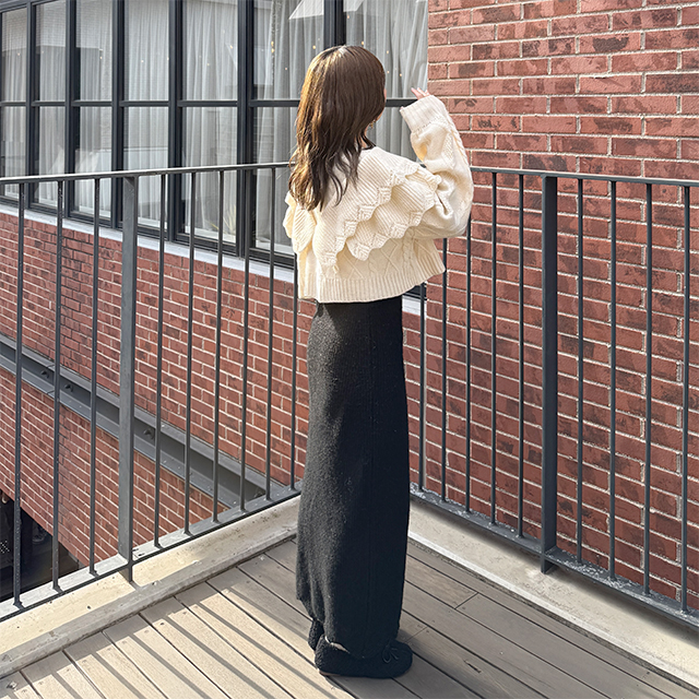 【美品】 curensology ラッフルニットカーディガン ラッフルニットカーディガン | [公式]カレンソロジー