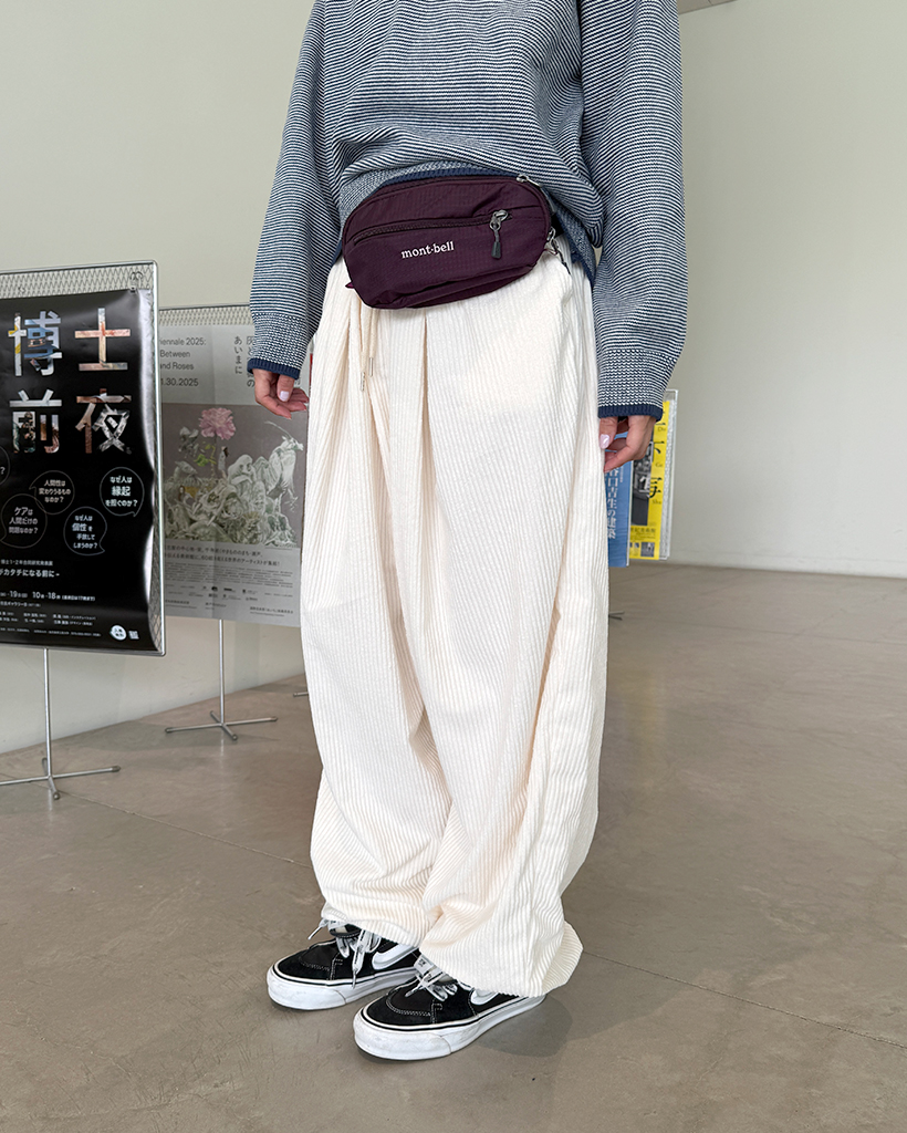 ユニセックス)バックパッチポイントコーデュロイパンツ | ファッション