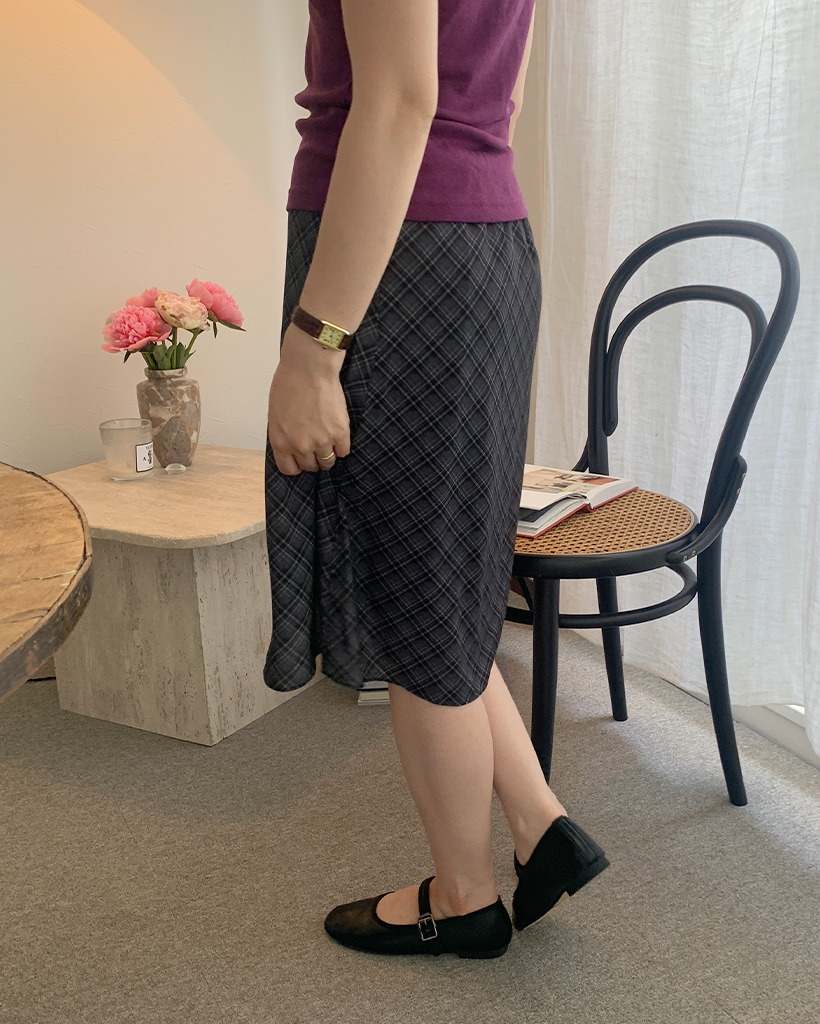 新品レベル CHANEL ミディアム丈 スカート シースルー 36 【公式通販】