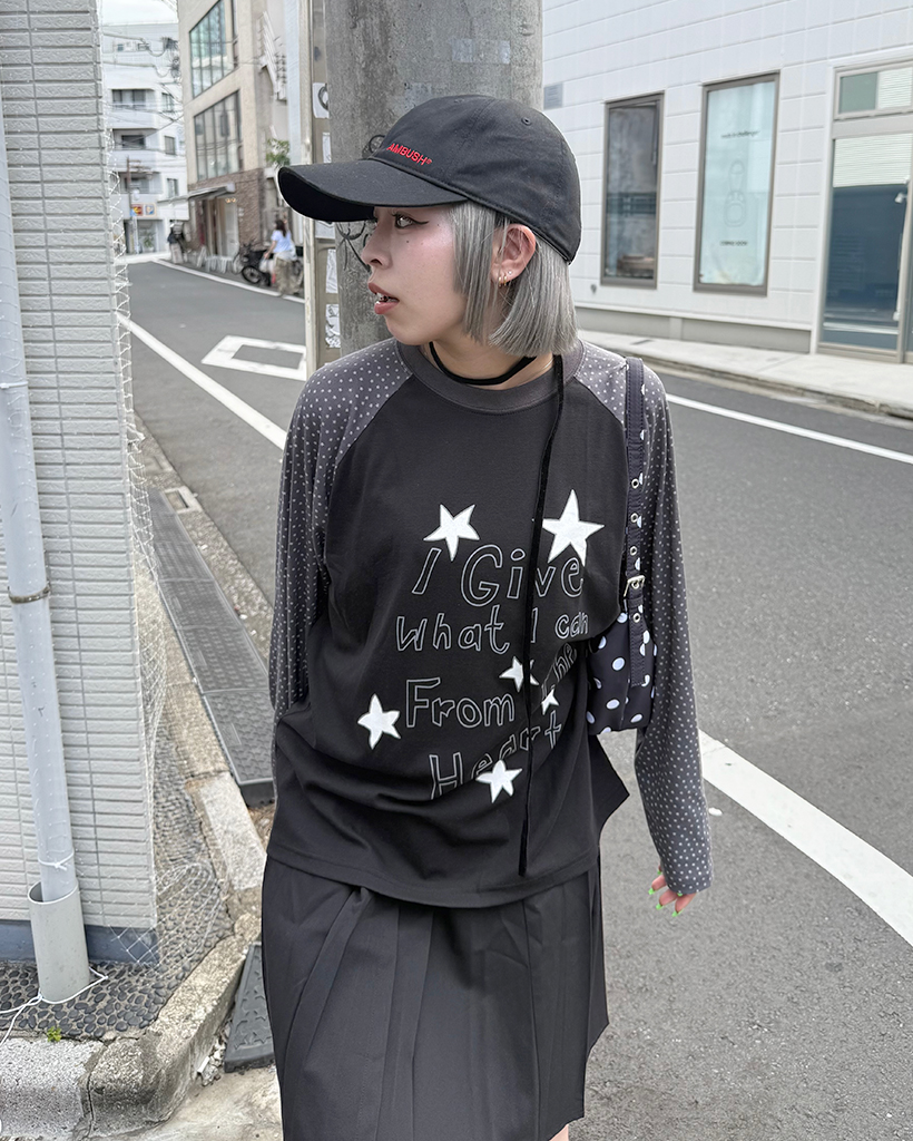 極美品 SUPREME ラグラン袖 ロンT リンガーシャツ グレー ブラック ユニセックス)スターグラフィックレタリングラグラン長袖Tシャツ