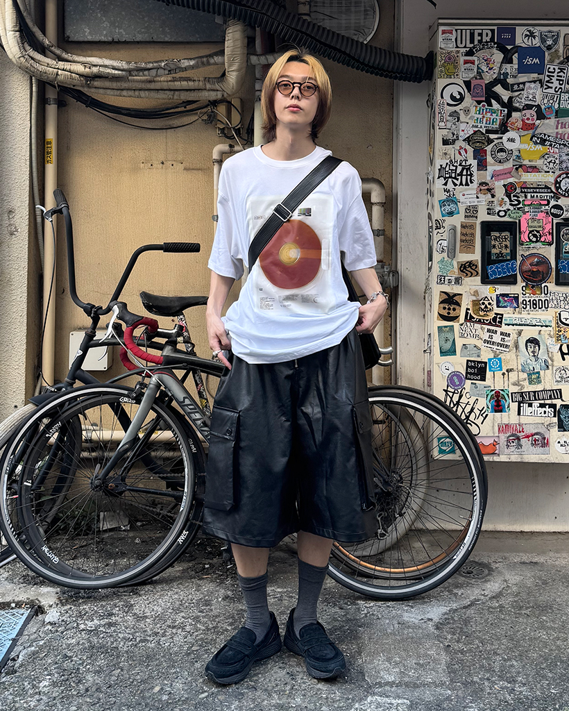 ユニセックス)レザーバミューダパンツ | ファッション通販サイト