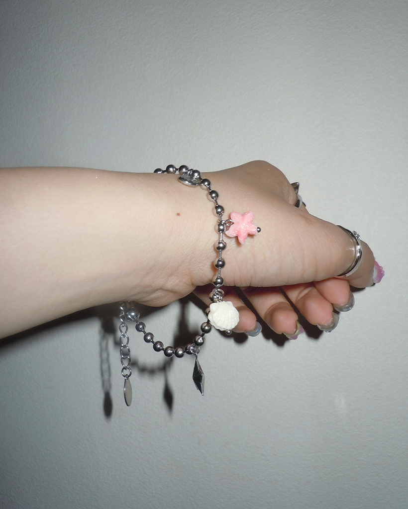 Anjuny アンジュニー　クリスタルヘッドレスト　ブレスレット 　2セット アトリエ縁 Atelier-en- Juno cross chain bracelet (S)
