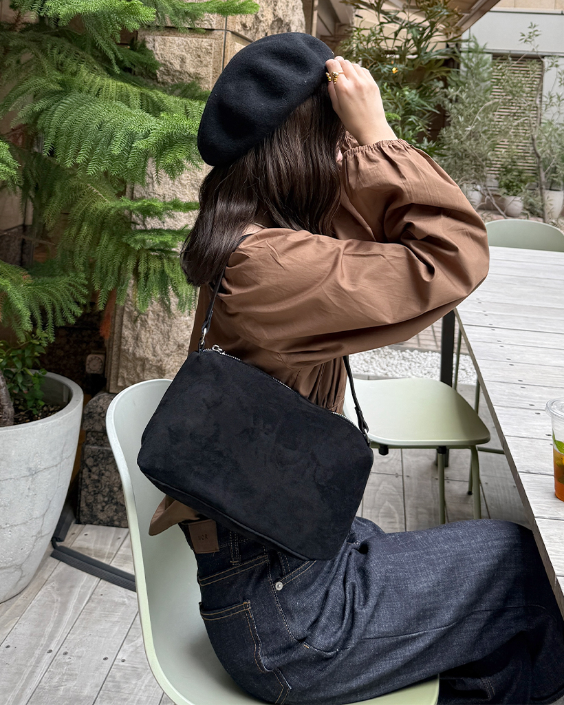 デイリースエードスクエアショルダーバッグ | ファッション通販サイト NUGU