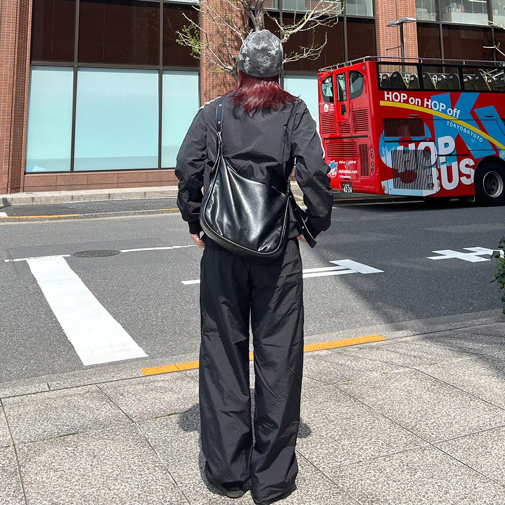 ユニセックス）ナイロントラックジップアップ | ファッション通販