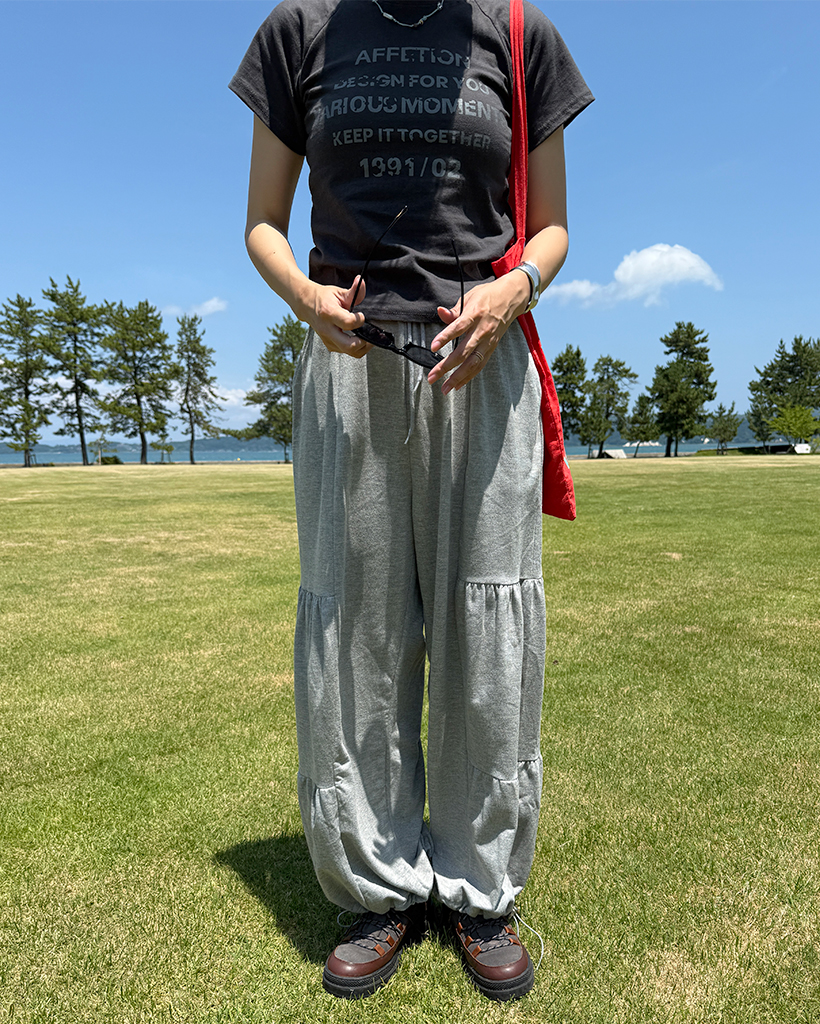 ティアードシャーリングスウェットパンツ | ファッション通販